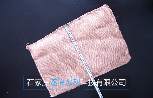 防汛打樁機(jī)廠家將吸水膨脹袋放入涌動(dòng)有什么作用？