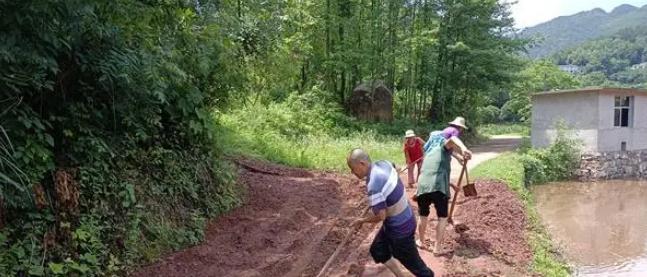 慈利縣楊柳鋪鄉(xiāng)|齊心協(xié)力，奮戰(zhàn)防汛一線