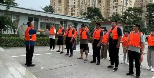 太行街道|壓緊壓實(shí)防汛責(zé)任，落實(shí)落細(xì)防御措施